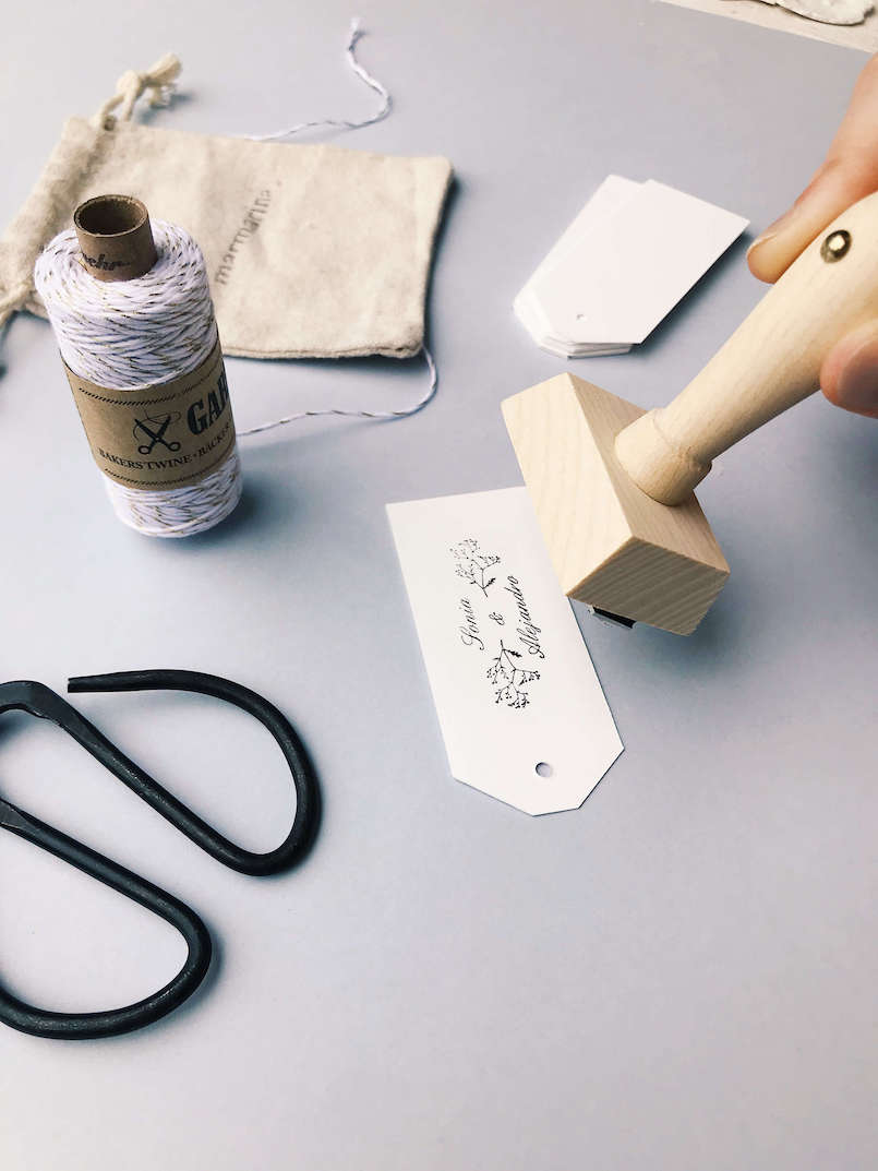 Etiquetas personalizadas de boda Marmarina